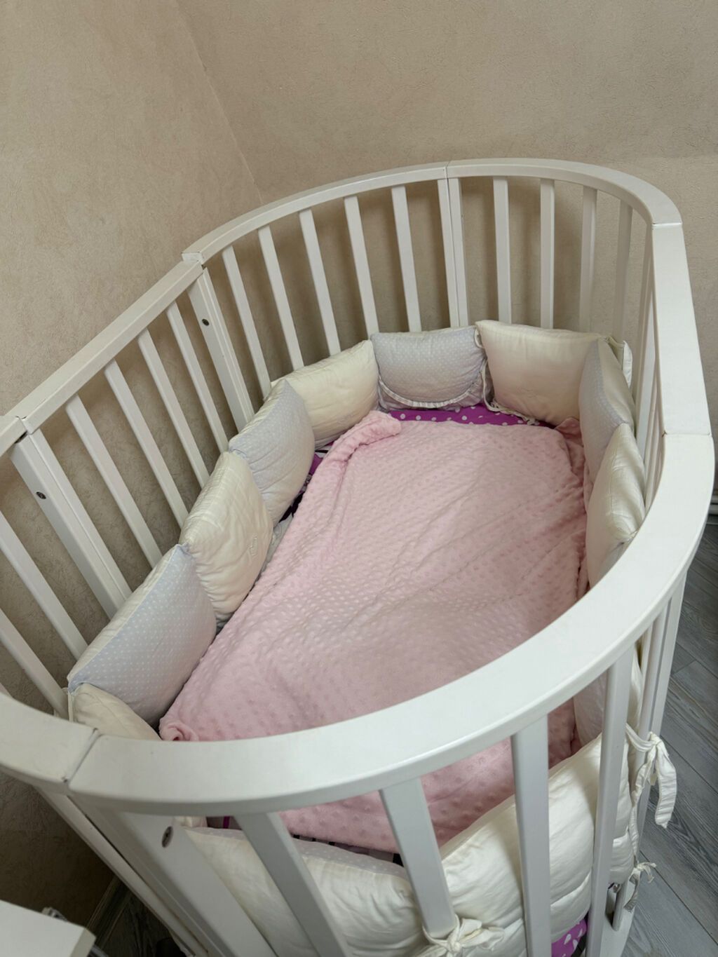 Oğlan və qız üçün, İşlənmiş, Yumru, Beşik, Dəst ilə, Matras ilə, Yellənmə mexanizmi ilə — Mebel, Bakı