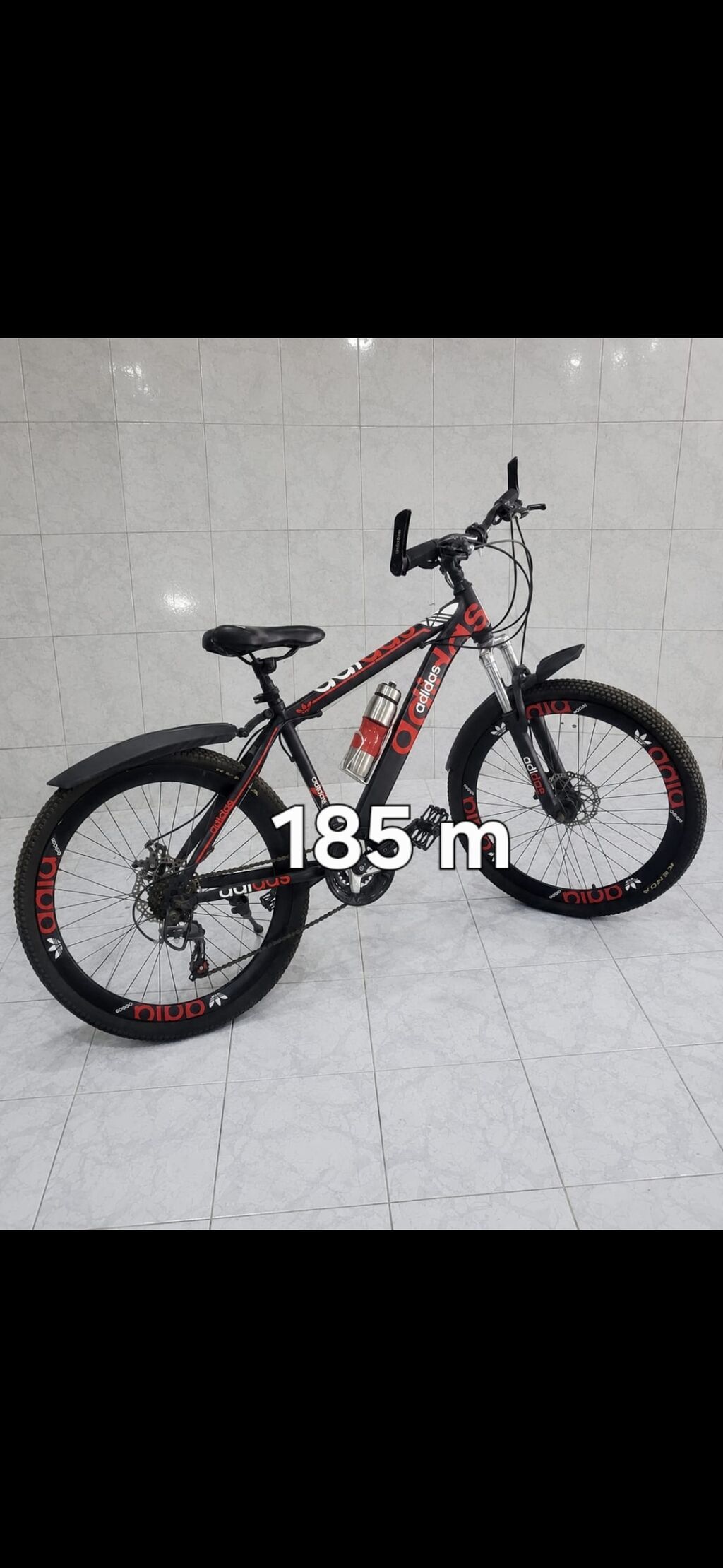 Velosiped, dağ və şəhər istifadəsi üçün uyğun dizayna malikdir