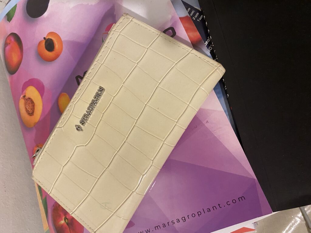 Stradivarius qadın pul qabı/cüzdan - Rəng: krem/ivory - Material — Aksesuarlar, Bakı