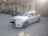 Nissan Latio, 1.2 L, 2014 il, 298 000 km — Автомобили
