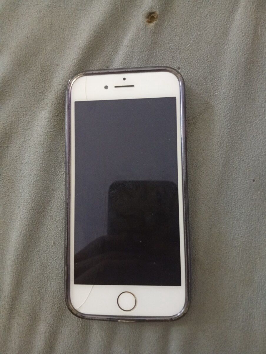 Apple iPhone 7 Silver 32GB — Telefonlar və qadjetlər, Sumqayıt (4)