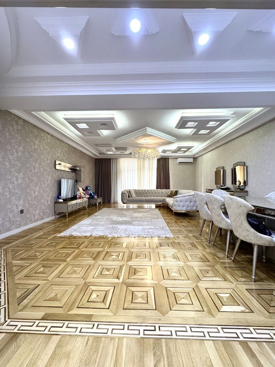 Satılır 4 otaqlı yeni tikili 230 m² — Mənzil, Bakı