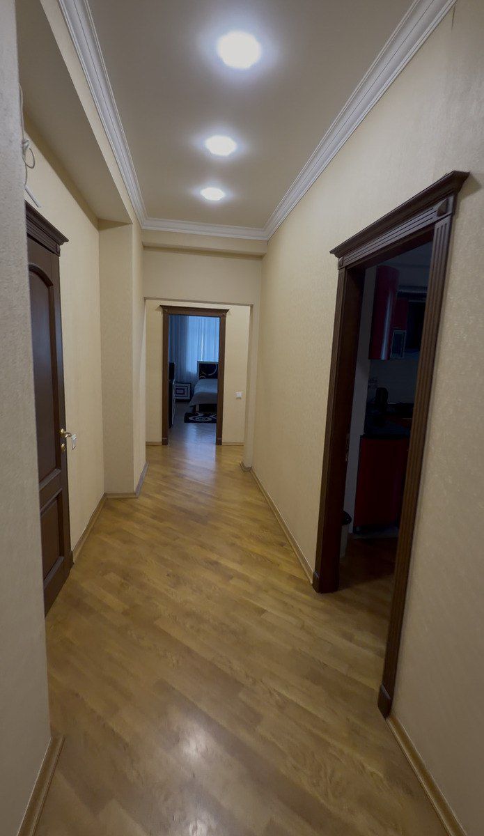 İcarəyə verilir 3 otaqlı yeni tikili 135 m² — Mənzil, Bakı (9)