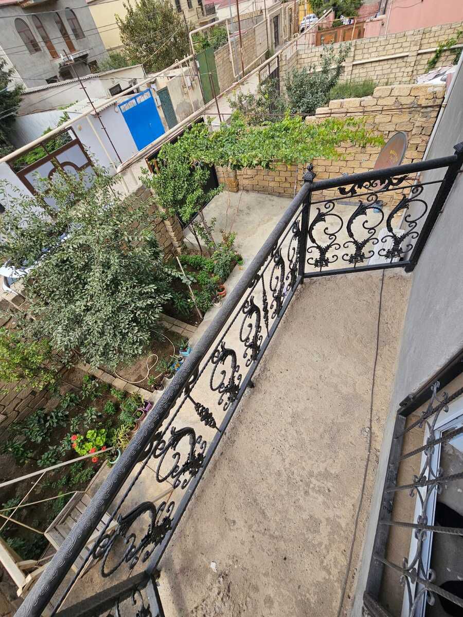 Satılır 4 otaqlı həyət evi/bağ evi 150 m² — Ev, villa, Bakı (10)
