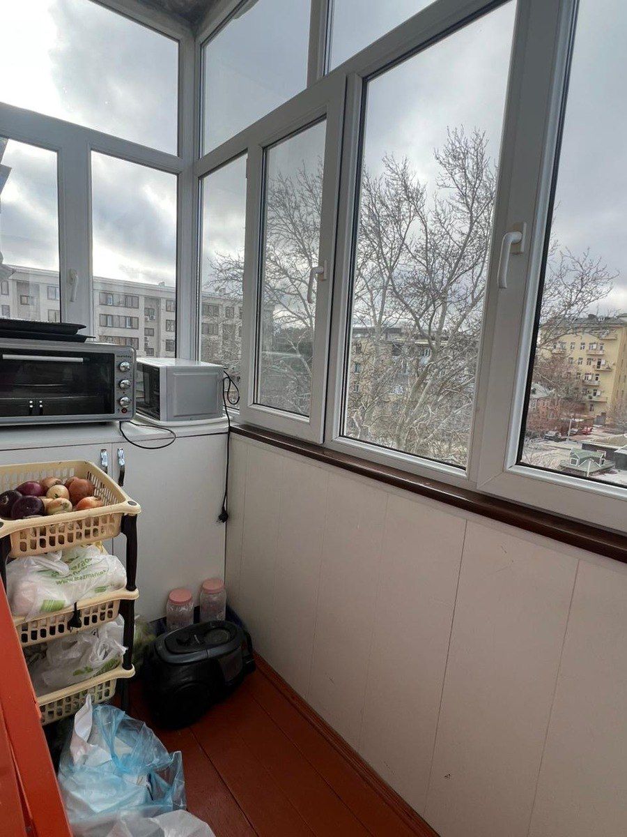 Satılır 4 otaqlı köhnə tikili 100 m² — Mənzil, Bakı (11)