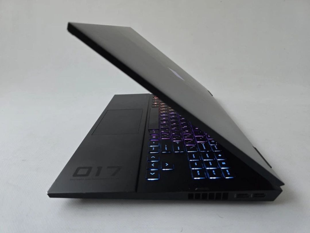 Noutbuk HP Omen 17 / i7-11800H — Elektronika, Bakı (4)