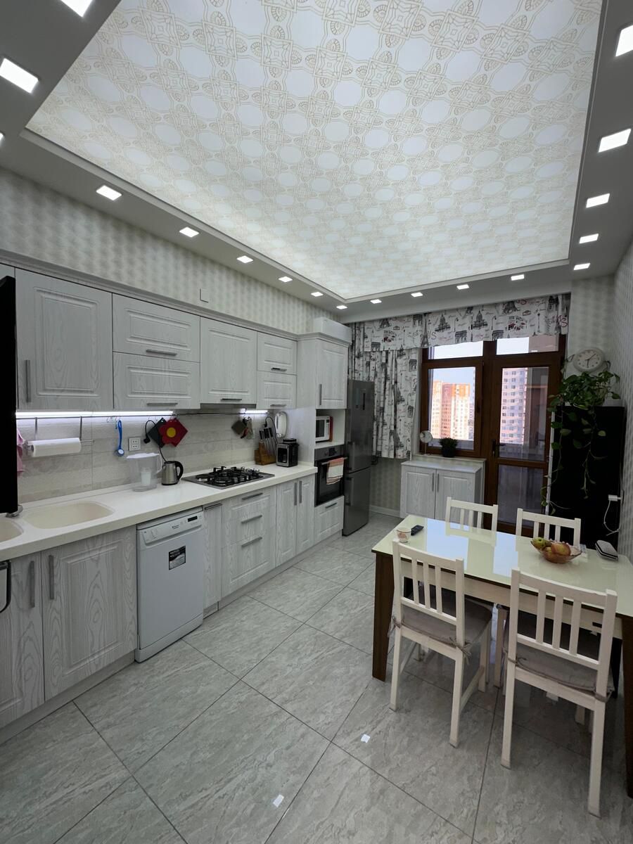 Satılır 2 otaqlı yeni tikili 75 m² — Mənzil, Bakı (8)