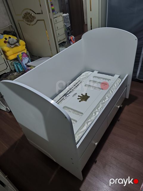 Ağ rəngli uşaq beşiyi – “Melek Bebe” dizaynı - Material: davamlı