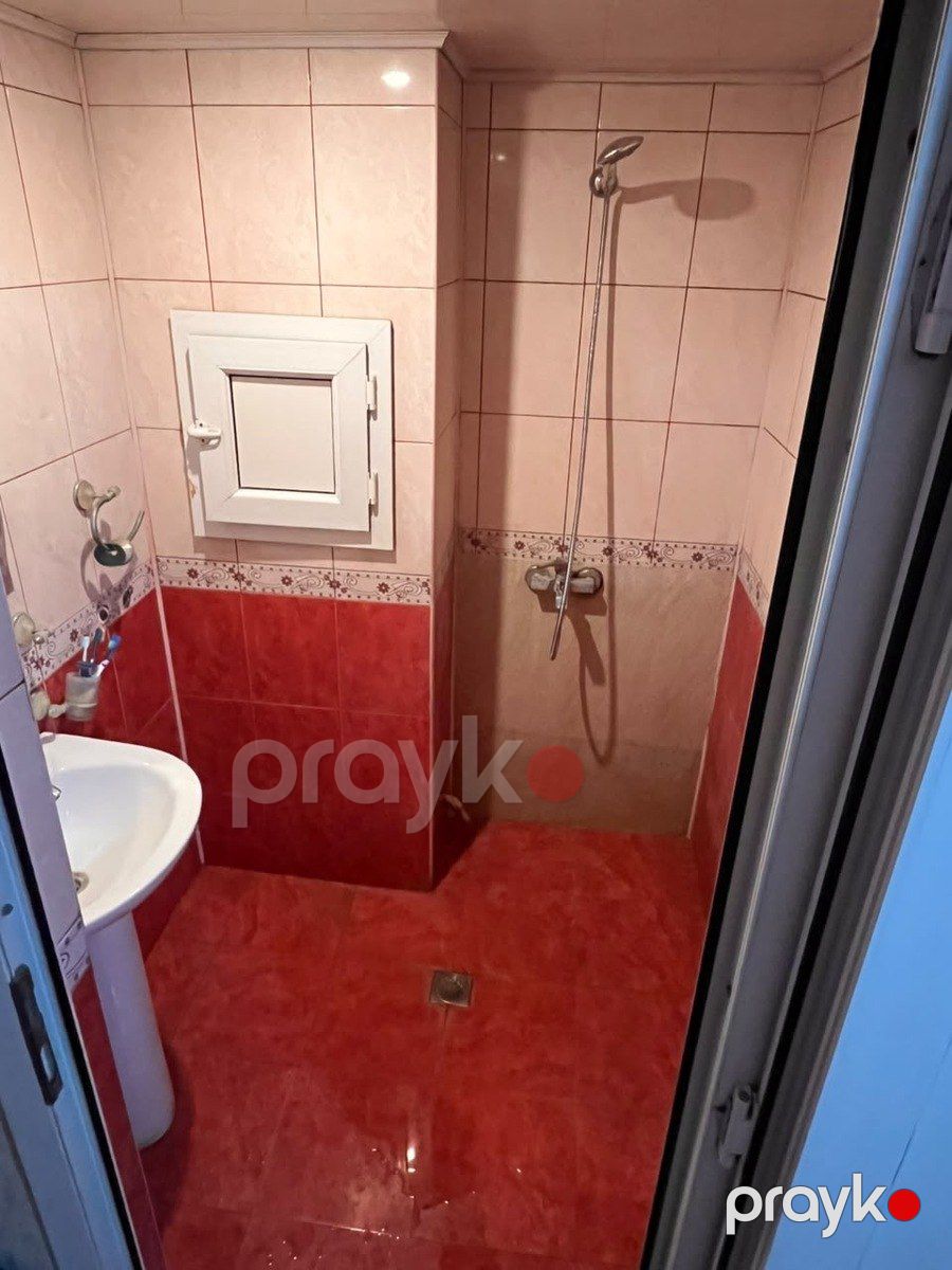 Satılır 2 otaqlı köhnə tikili 63 m² — Mənzil, Bakı (8)