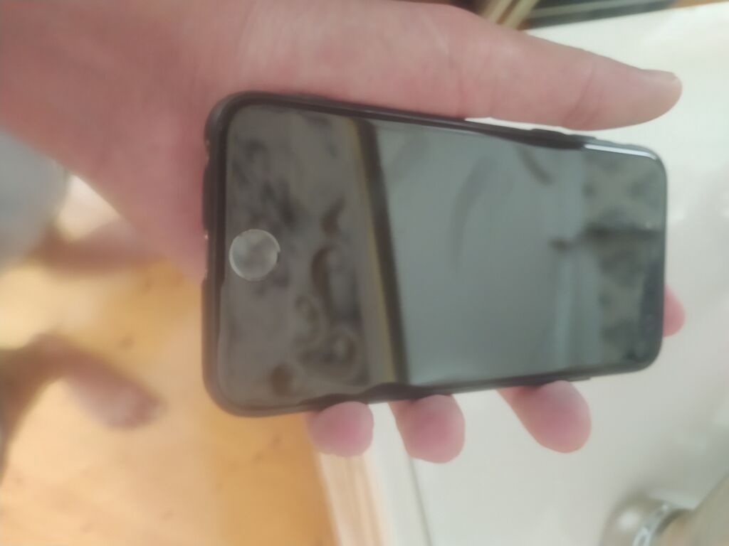 IPhone 7, Qara, Barmaq izi — Apple iPhone, Bakı