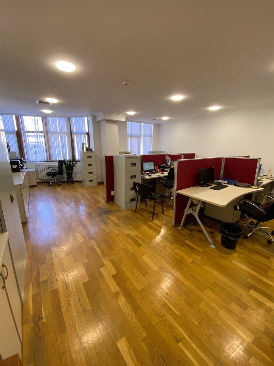 Satılır obyekt 710 m² — Əmlak, Bakı (11)