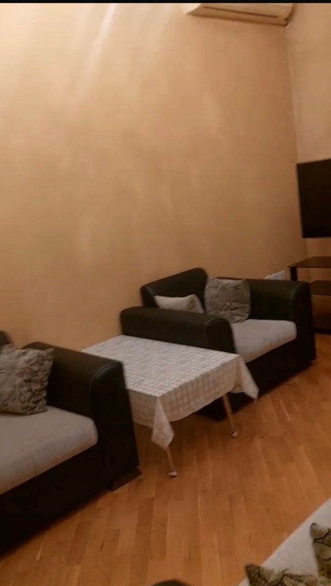2-otaqlı mənzil kirayə verilir, Nizami m., 80 m² — Daşınmaz əmlak, Bakı