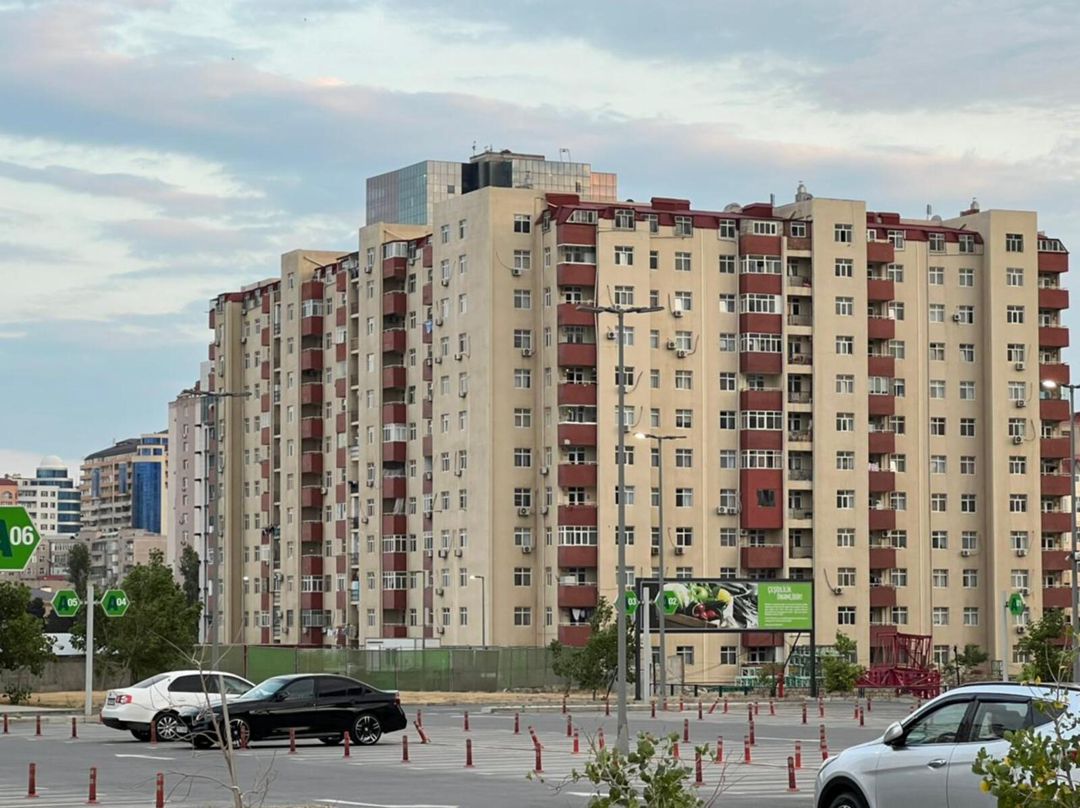 Satılır 3 otaqlı yeni tikili 129 m² — Mənzil, Bakı