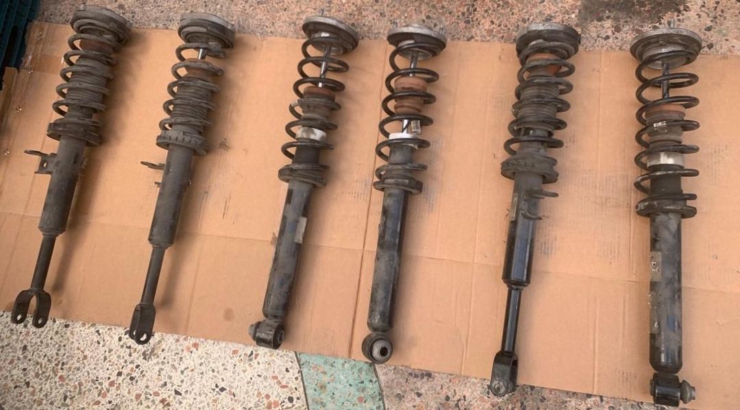 BMW amortizatorları — Ehtiyat hissələri və aksesuarlar, Bakı (2)