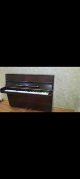 Rőnisch pianino — Musiqi Alətləri