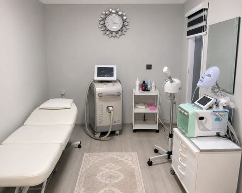 Salon üçün hazır biznes satılır – Sumqayıt Xidmət və avadanlıqlar: - — ikinci el mallarin satisi — Hazır biznes