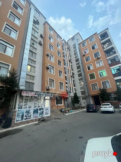 Satılır 2 otaqlı yeni tikili 72 m²