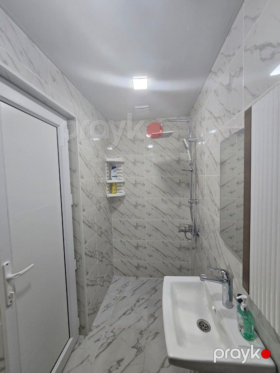 İcarəyə verilir 2 otaqlı köhnə tikili 48 m² — Mənzil, Bakı (5)