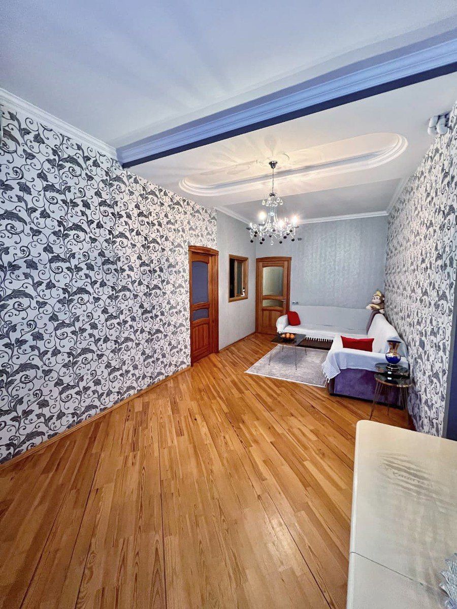 Satılır 3 otaqlı köhnə tikili 80 m² — Mənzil, Bakı (2)