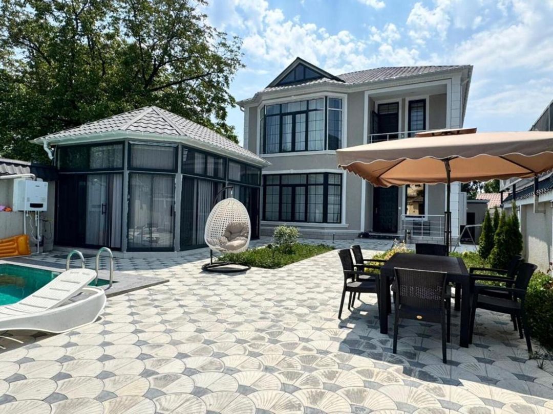 İcarəyə verilir 5 otaqlı həyət evi/bağ evi 250 m² — Ev, villa, Qəbələ (11)