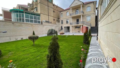 Satılır 8 otaqlı həyət evi/bağ evi 450 m²