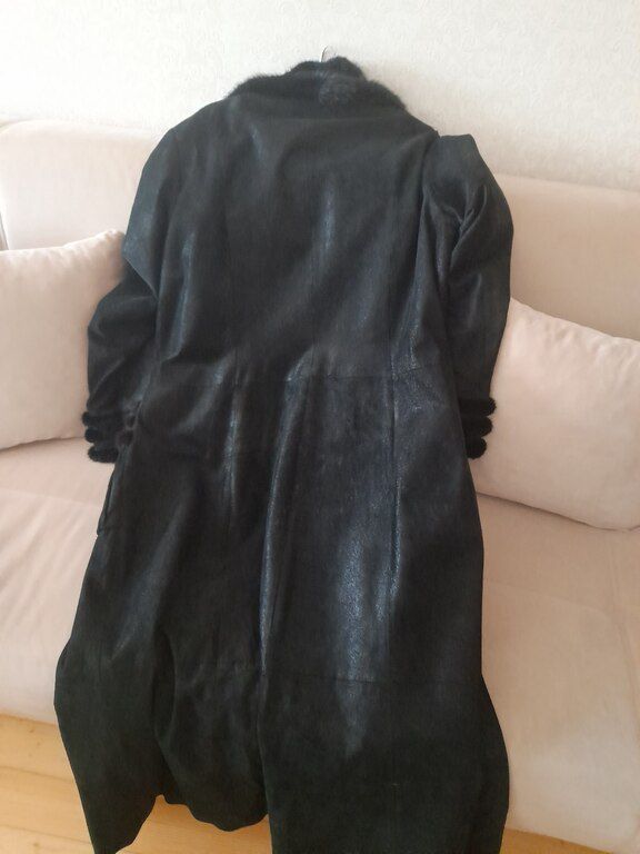 Gödəkçə — Şəxsi əşyalar, Bakı