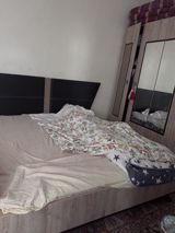 Yataq otağı dəsti - müasir dizaynlı iki nəfərlik çarpayı və qarderob şkafı — satici