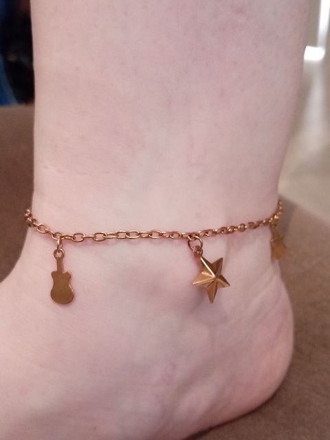 Qızılı rəngdə ayaq üçün zəncir (anklet) - Material: metal ərintisi