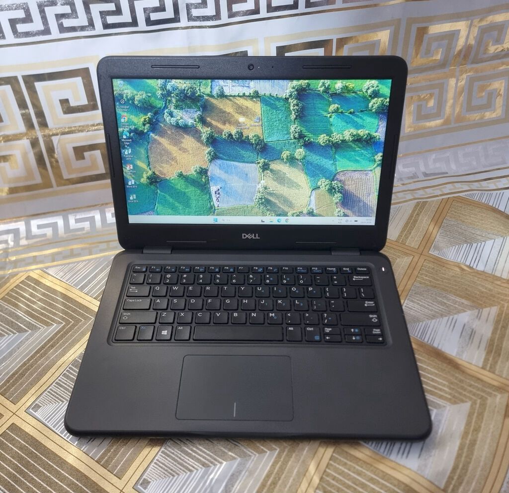 💻 Texniki Xüsusiyyətlər: • Prosessor: Intel Core i3-8145U (3.90 GHz)