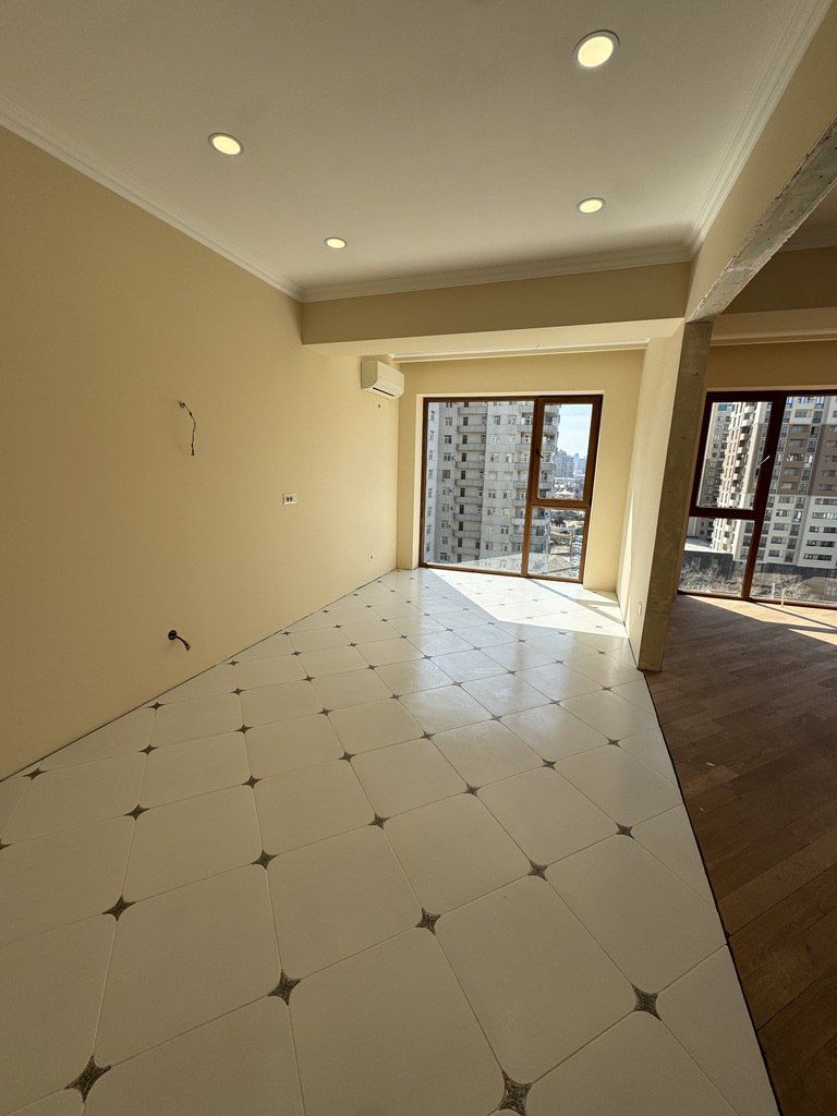 Satılır 4 otaqlı yeni tikili 185 m² — Mənzil, Bakı (5)