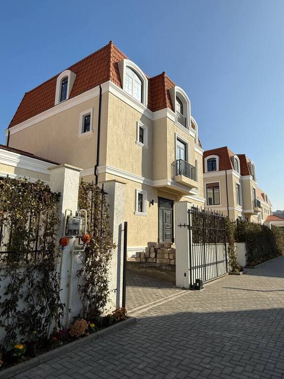 Satılır 7 otaqlı həyət evi/bağ evi 310 m² — Ev, villa, Bakı (3)