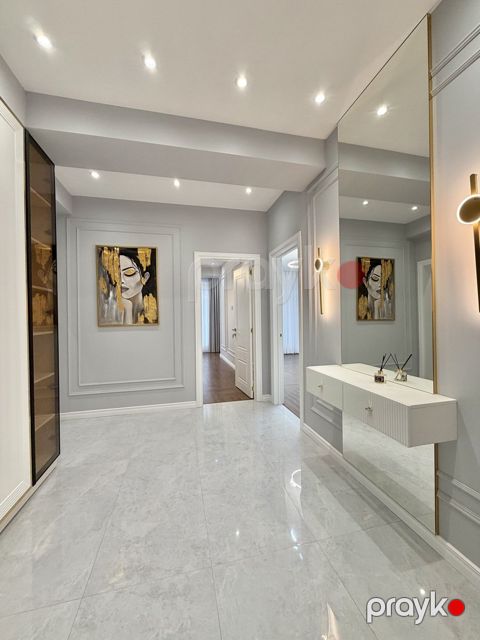 Satılır 3 otaqlı yeni tikili 97 m²