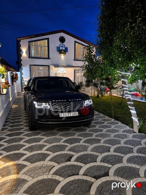 İcarəyə verilir 7 otaqlı həyət evi/bağ evi 220 m²