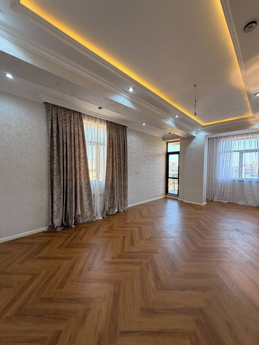 Satılır 3 otaqlı yeni tikili 140 m² — Mənzil, Bakı (8)