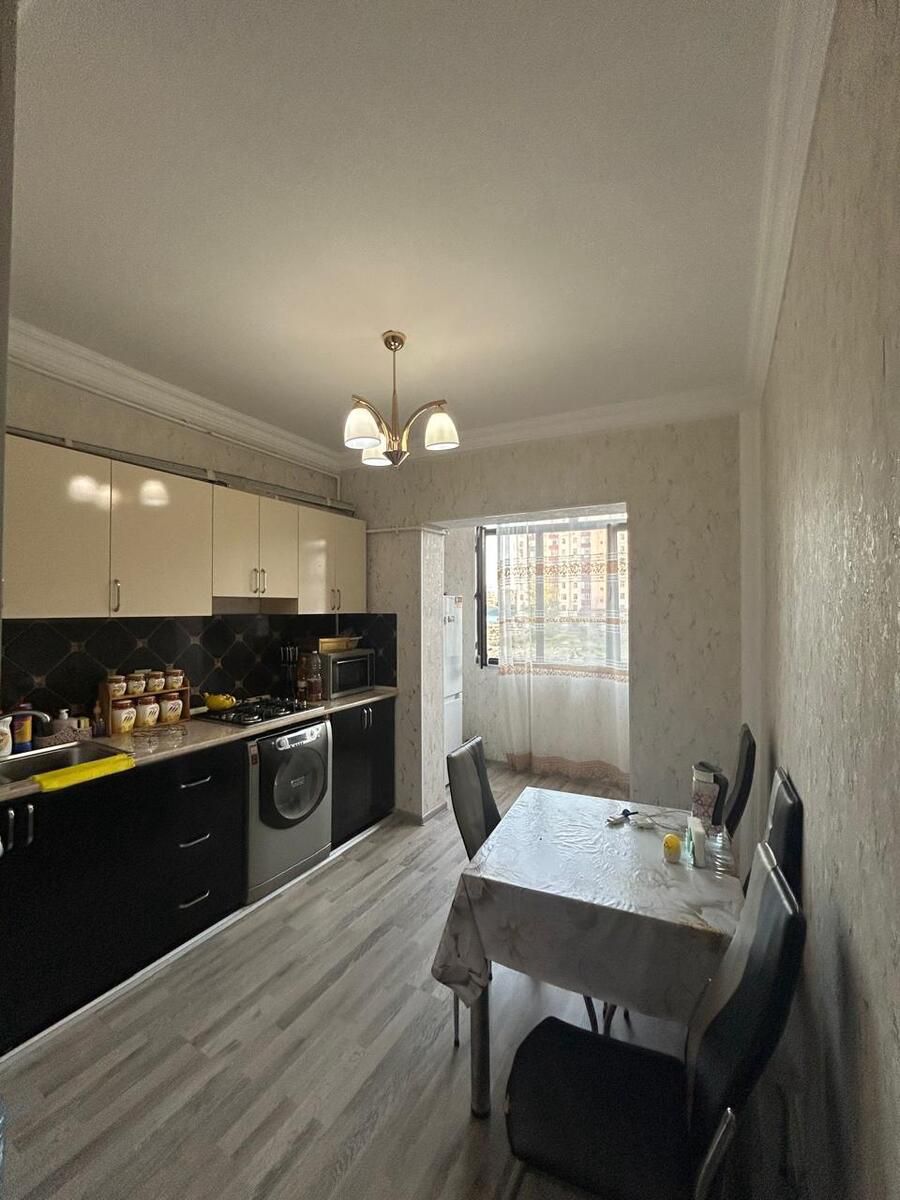 Satılır 2 otaqlı köhnə tikili 65 m² — Mənzil, Bakı (12)