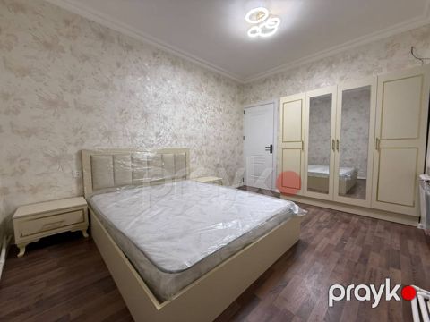 İcarəyə verilir 2 otaqlı köhnə tikili 65 m²