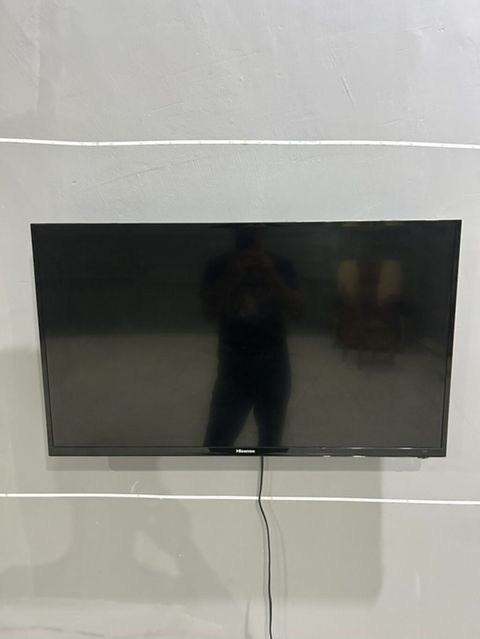Smart televizor satılır
