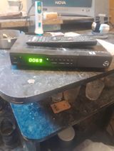 ATV rəqəmsal TV qəbuledicisi (set-top box) - Ön paneldə LED ekran — TV and video equipment