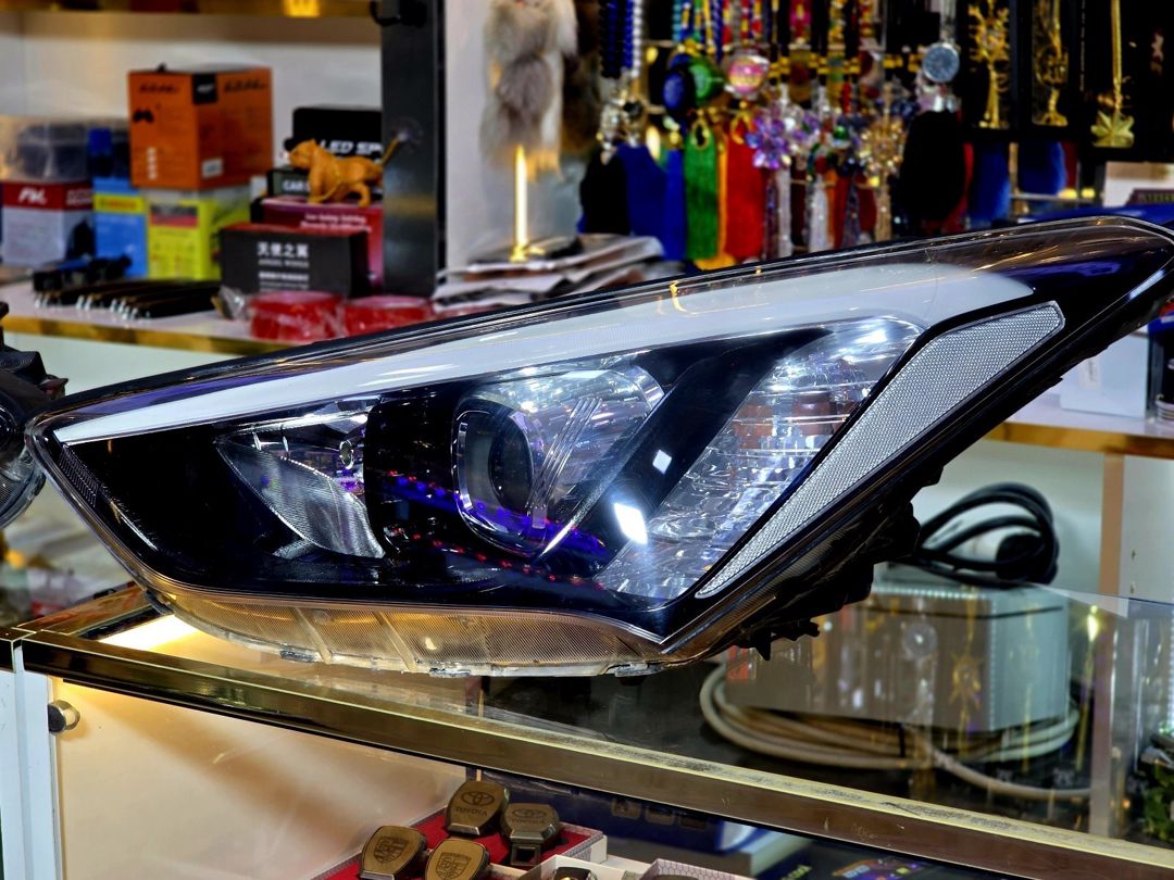 Hyundai Santa Fe faraları — Ehtiyat hissələri və aksesuarlar, Bakı (3)