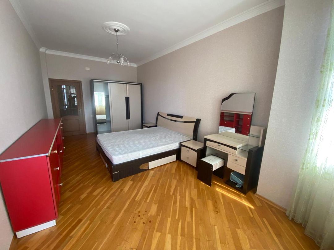 İcarəyə verilir 3 otaqlı yeni tikili 135 m² — Mənzil, Bakı (7)