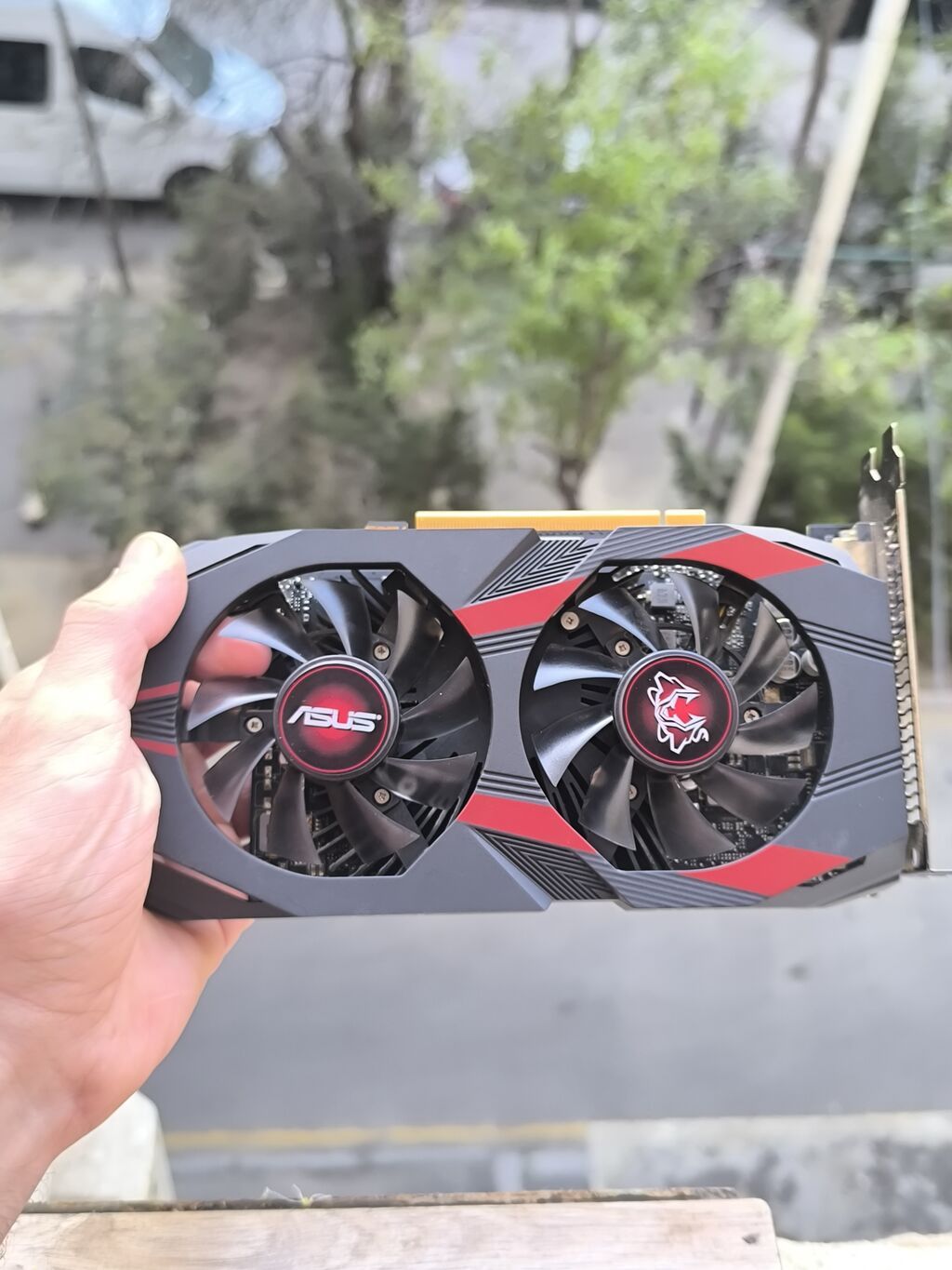 ASUS Cerberus GTX 1050 Ti OC 4GB GDDR5 video kartı Heçbir problemi