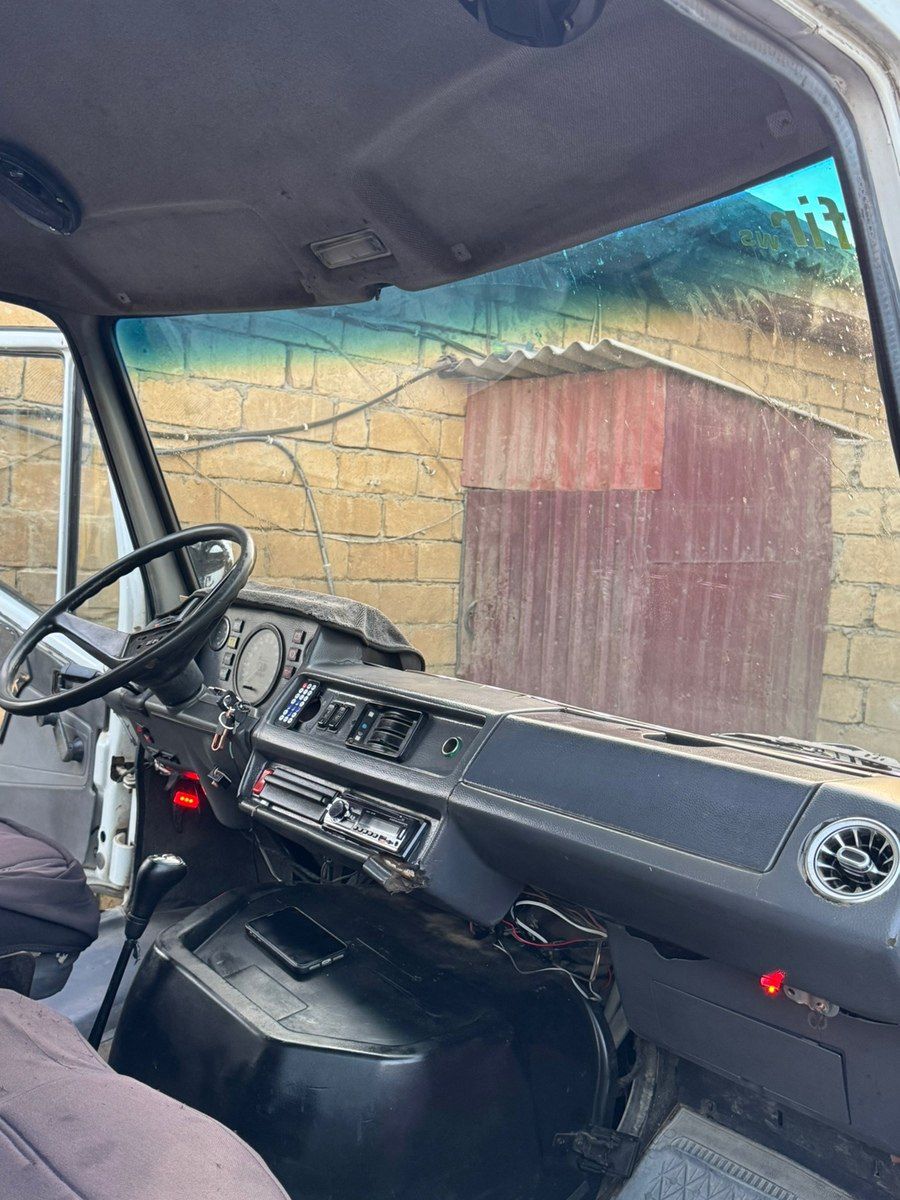 Mercedes 208 D, 1993 il — Avtomobillər, Astara (10)