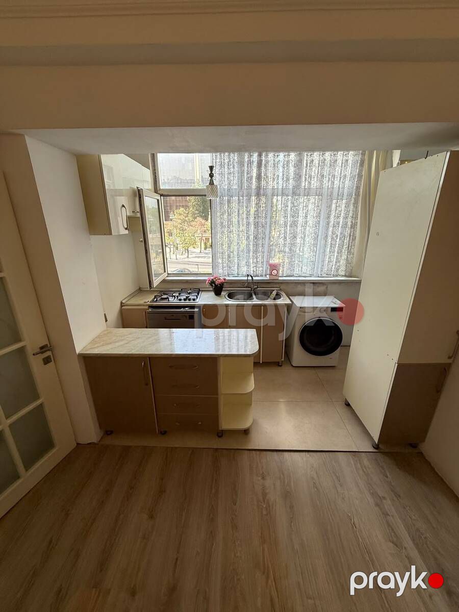 Satılır 3 otaqlı köhnə tikili 62 m² — Mənzil, Bakı (6)