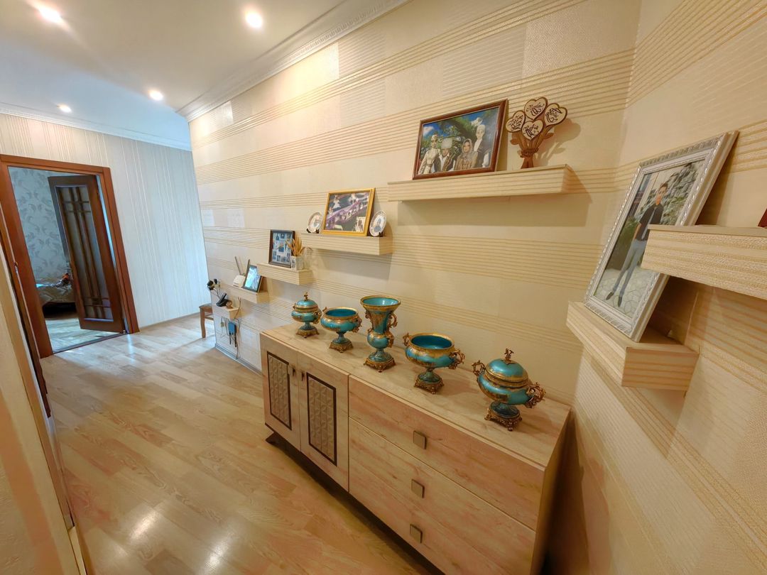 Satılır 3 otaqlı köhnə tikili 103 m² — Mənzil, Bakı (10)