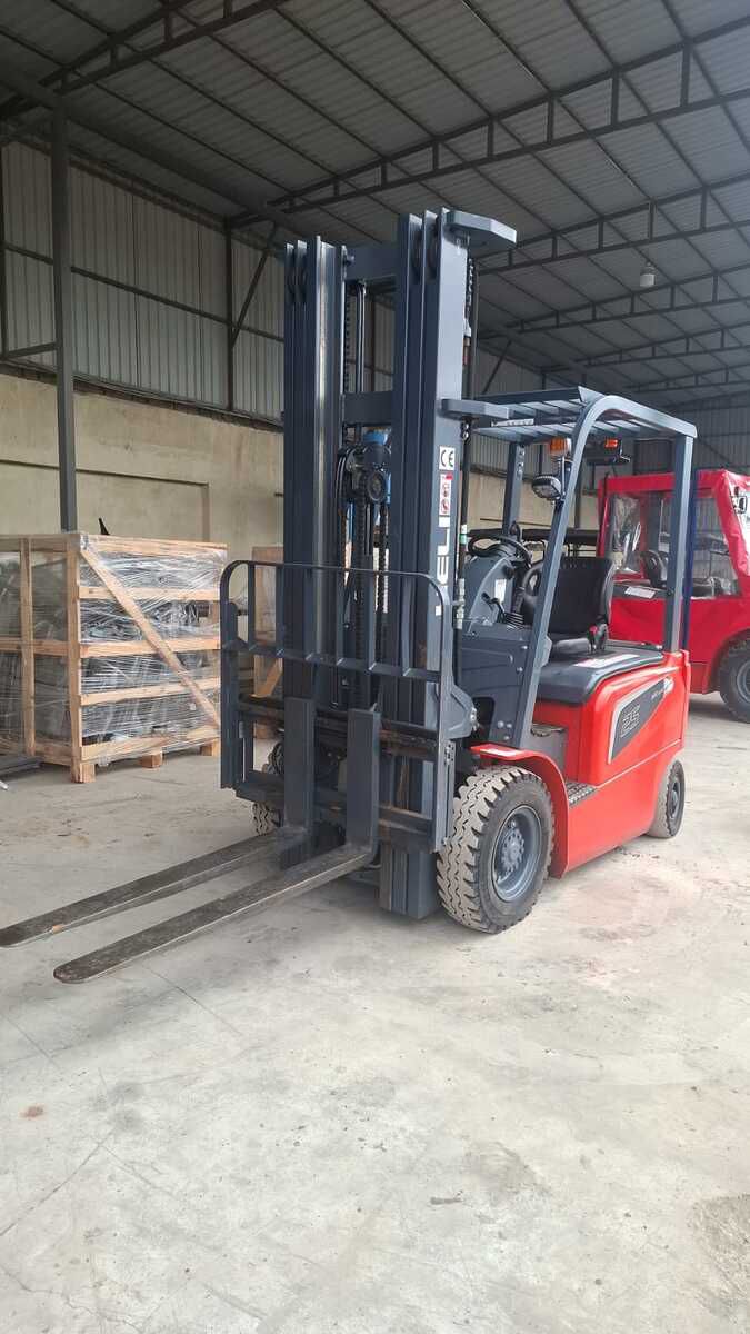 Elektrikli forklift HELİ CPD25 aA5H4-M 2.5 ton, 2023 il — Avto, Bakı (2)