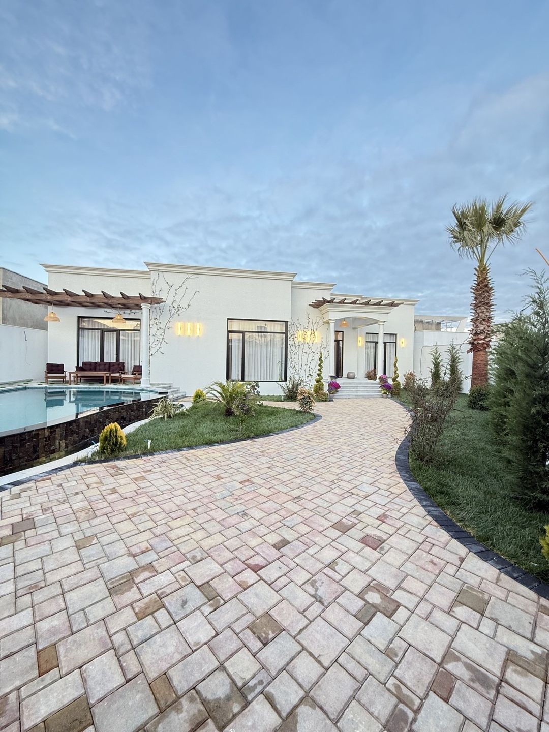 Satılır 4 otaqlı həyət evi/bağ evi 200 m² — Ev, villa, Bakı (10)