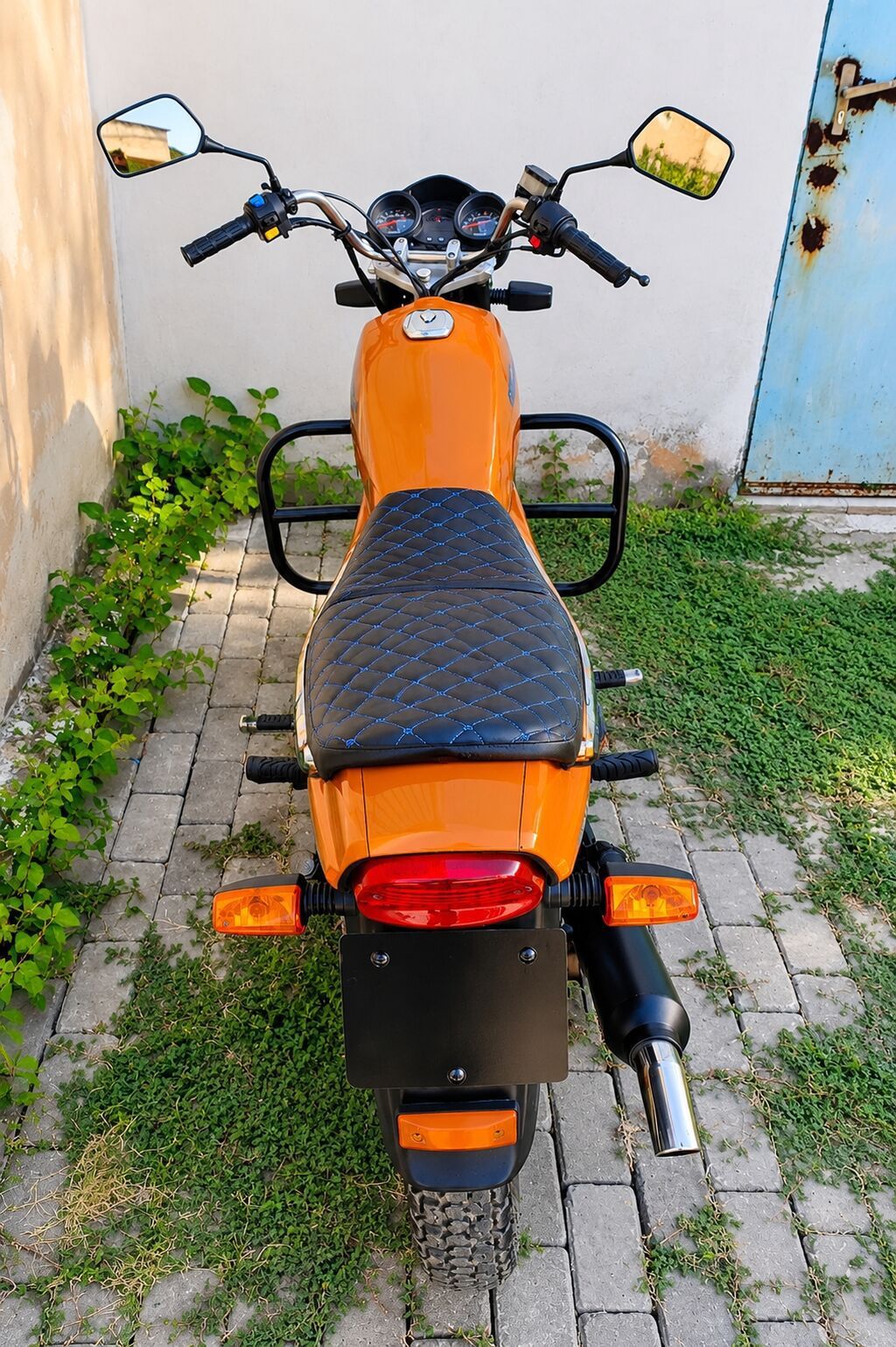 Məhsul: Şəhər və yüngül off-road üçün universal motosiklet – Rəng — Motosikletlər, Bakı