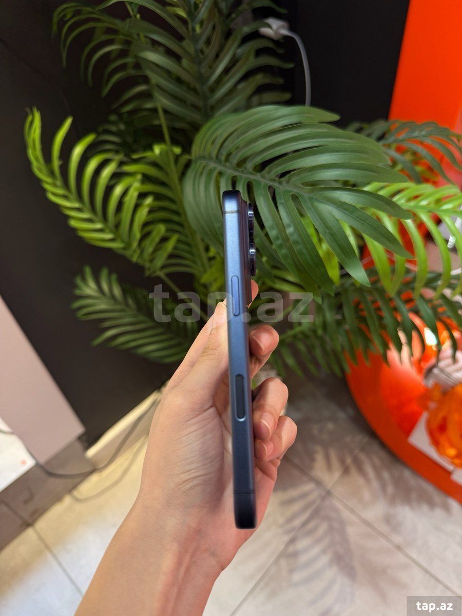 Apple iPhone 17 Pro Deep Blue 256GB/12GB — Telefonlar və qadjetlər, Bakı (4)