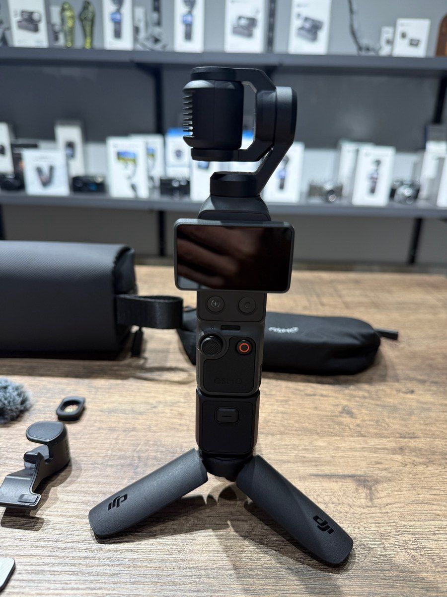 DJI Osmo Pocket 4 Creator Combo — Video kamera, Bakı (2)