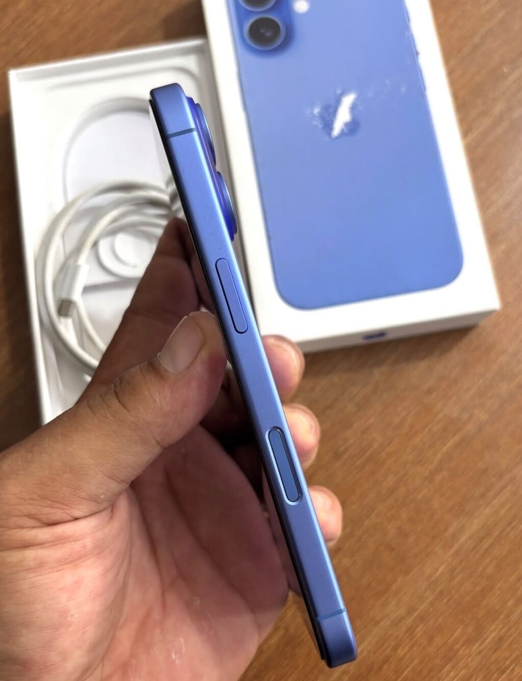 IPhone 16, 256 GB, Göy, Zəmanət, Simsiz şarj, Face ID — Apple iPhone, Digah (3)